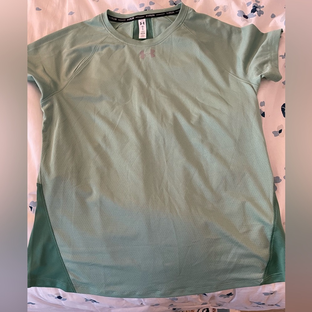 UA Running T